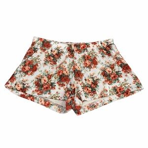 Maude Women's Floral Shorts | Size Medium